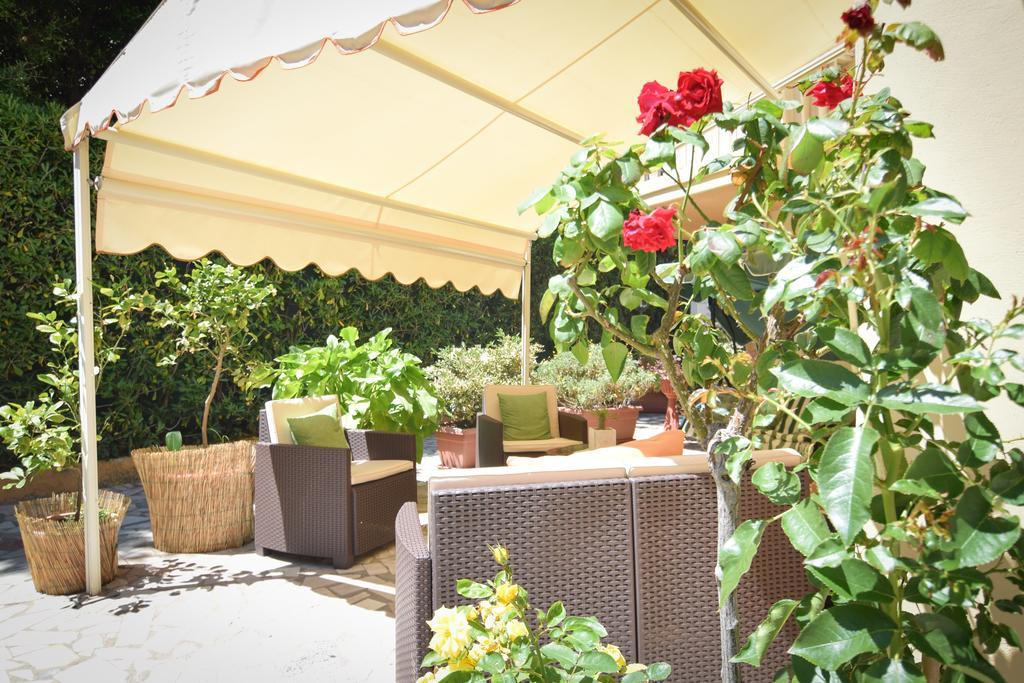 Hotel Villa Denia San Vincenzo Exterior foto