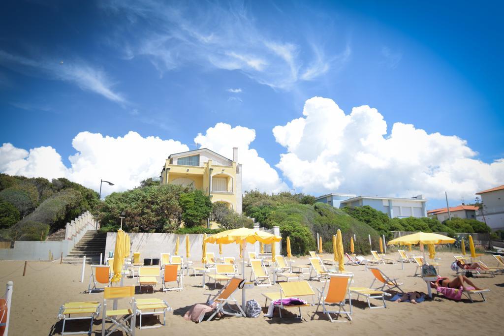 Hotel Villa Denia San Vincenzo Exterior foto